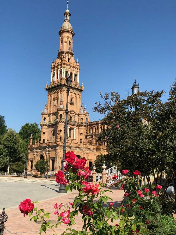 Apartamento Jardin De Santa Paula Sevilla Kültér fotó